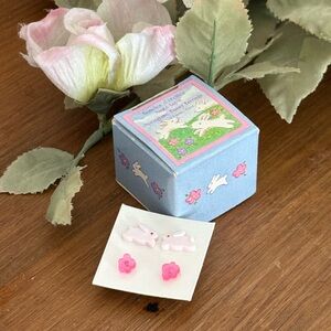 Vintage 1990 Avon Springtime Bunny Stud Earring Set Kids Pastel Easter NIB 336